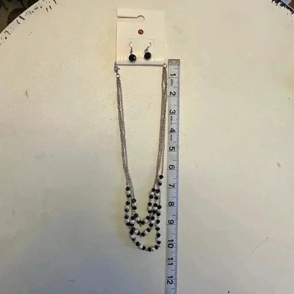 Silver and Black Multi strand necklace and matching with matching earrings NWT - Picture 2 of 2